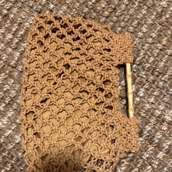 Amazon Tan Crochet Tote with Bamboo Handle - Picture 5 of 5